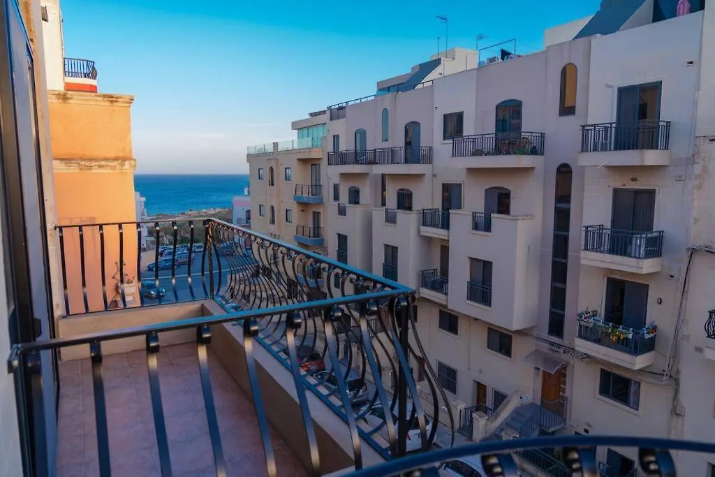 Apartment Sea-View 1 Bedroom Apt -Sleeps 4 Marsaskala