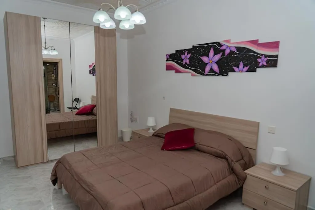 Sea-View 1 Bedroom Apt -Sleeps 4 Marsaskala