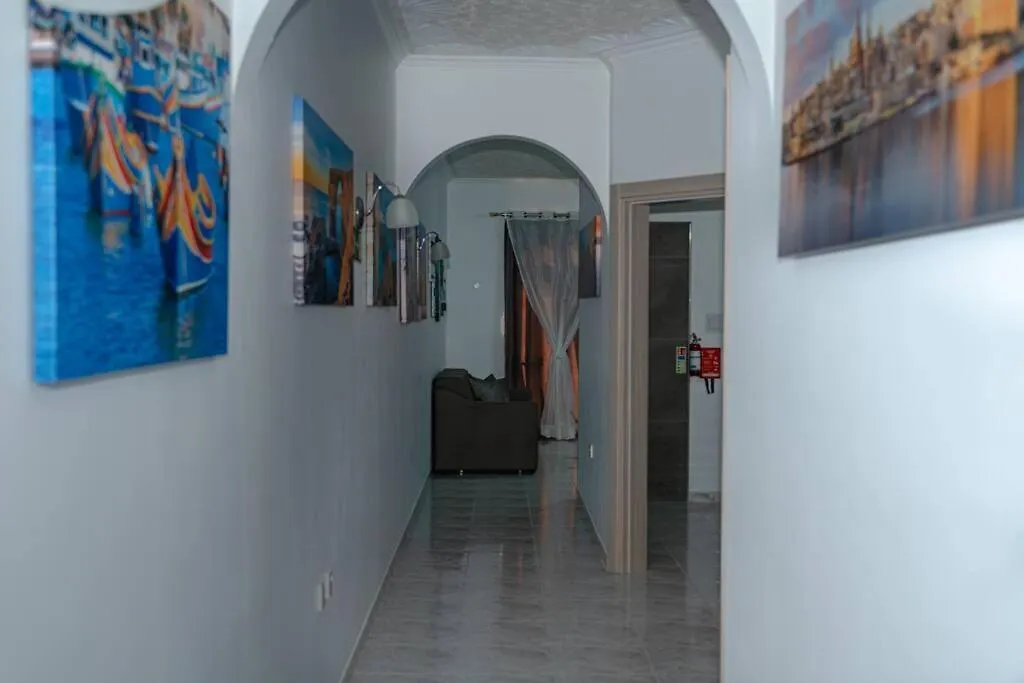 Sea-View 1 Bedroom Apt -Sleeps 4 Marsaskala Malta